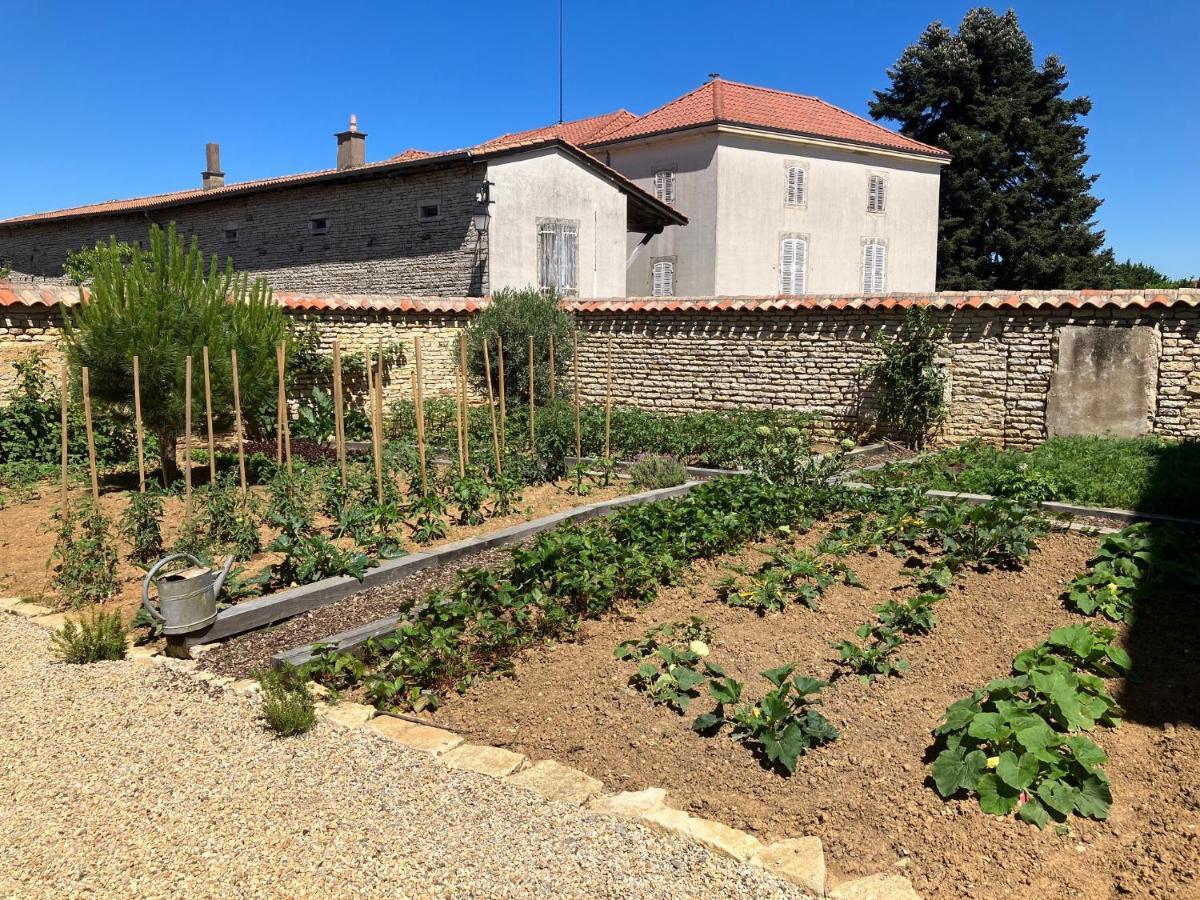 Le Clos De Quintaine Gites De Charme Clessé Exteriér fotografie